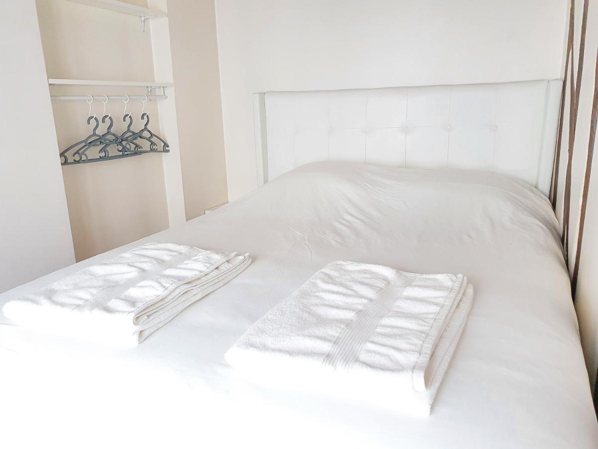 Exigehome-Studio Cosy A 2 Pas Du Chateau De Versailles Exterior photo